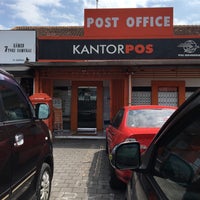 Photo taken at Kantor Pos/Post Office (PT. Pos Indonesia) by Alex S. on 8/28/2018