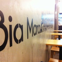 รูปภาพถ่ายที่ Bia Mara โดย Alex S. เมื่อ 12/19/2012