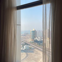 Foto scattata a Fraser Suites Seef Bahrain da SALEM il 12/8/2023