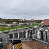 รูปภาพถ่ายที่ Chester Racecourse โดย Mark . เมื่อ 10/27/2020