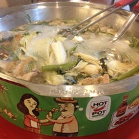 Photo taken at Hot Pot Inter Buffet by อุ้ม อ. on 7/3/2013