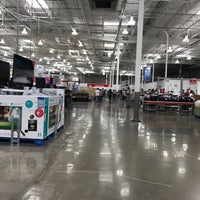 Photo taken at Costco by AmorXMéxico on 5/5/2018