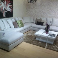 محل آي دي ديزاين للأثاث المنزلي في الرواد