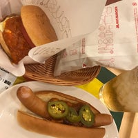 Photo taken at MOS Burger by Tiger on 7/11/2018