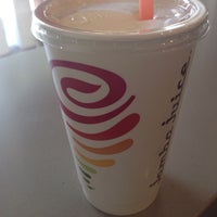 Photo taken at Jamba Juice by Frozen on 5/2/2014