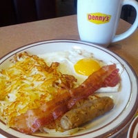Photo taken at Denny&amp;#39;s by Annya E. on 5/12/2013