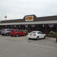 Photo taken at Cracker Barrel Old Country Store by Dean K. on 6/15/2013