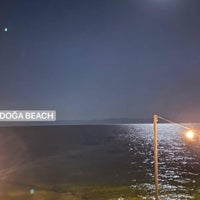 รูปภาพถ่ายที่ Doğa Beach โดย Doğa Beach เมื่อ 7/17/2020