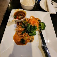Photo taken at Lucky Corner Vietnamese Cuisine at Westview by Bastawy on 3/28/2022