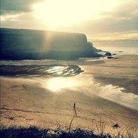 Photo taken at Mawgan Porth by Raffi A. on 10/20/2012