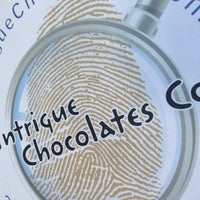 รูปภาพถ่ายที่ Intrigue Chocolates Co. โดย DF (Duane) H. เมื่อ 9/10/2013