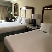 รูปภาพถ่ายที่ Radisson Hotel Orlando - Lake Buena Vista โดย Smile เมื่อ 8/9/2017