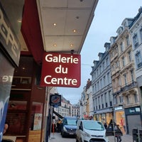 Photo taken at Centrumgalerij / Galerie du Centre by Gaëlle on 2/3/2023