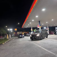 Photo taken at Shell by Andrew D. on 10/8/2023