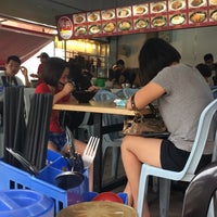 Photo taken at Restoran BBQ Soon Heng by Andrew D. on 1/21/2017