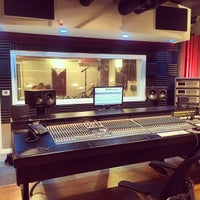 5/30/2014にEric C.がThe Audio cafe Recording Studioで撮った写真