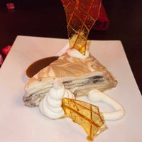 Das Foto wurde bei Better Than Sex—A Dessert Restaurant von Katie H. am 11/5/2021 aufgenommen