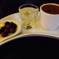 Das Foto wurde bei Biber Cafe &amp;amp; Restaurant von Gül Ç. am 2/15/2015 aufgenommen