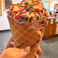 Photo taken at Amy&amp;#39;s Ice Creams by Ben W. on 4/30/2022