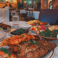 Photo prise au Al Natour Middle Eastern Restaurant par 👩🏻‍⚕️ . le7/1/2021