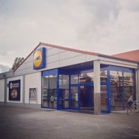 Foto diambil di Lidl oleh Sebastian T. pada 9/10/2014