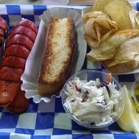 Photo prise au New England Lobster Market &amp;amp; Eatery par Tony Y. le12/27/2014