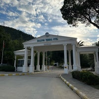 Photo taken at Balçova Termal Otel by Aslı İ. on 11/30/2023