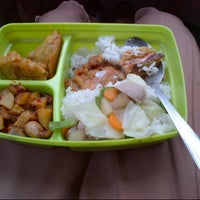 Review Gerbang Tol Grand Wisata