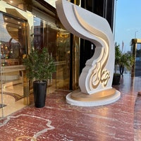 Das Foto wurde bei MÖVENPICK Hotel City Star Jeddah von Moaid m am 3/13/2024 aufgenommen