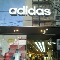 sucursales adidas capital federal