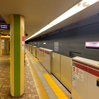 Photo taken at Ushigome-kagurazaka Station (E05) by Hirotomo S. on 12/23/2022