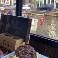 Photo taken at Burger Zaken by Mona on 9/25/2022
