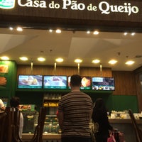 Photo taken at Casa do Pão de Queijo by Vero Á. on 8/19/2016