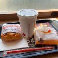 Photo taken at Burger King by かのえ on 3/24/2022