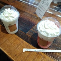 Photo taken at Starbucks by ミジュマル 1. on 5/17/2023