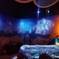 Foto diambil di Sea Life Aquarium oleh SunRay pada 9/3/2022
