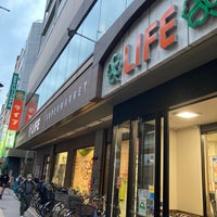 Photo taken at Life Supermarket by bashi on 2/3/2023