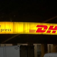 Photo taken at DHL Express by 🇲🇽 Rapha 🇪🇸 S. on 11/9/2017