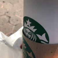 Photo taken at Starbucks by 🇲🇽 Rapha 🇪🇸 S. on 6/1/2018