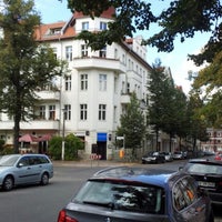 Photo taken at Eisdiele Lindenallee Weissensee by Treptower on 9/23/2012