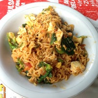 Review Mie Wak M
