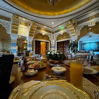 Das Foto wurde bei Waldorf Astoria Jeddah - Qasr Al Sharq von AL am 4/20/2024 aufgenommen