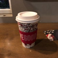 Photo taken at Starbucks by Mira S. on 12/2/2017