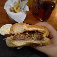 3/13/2019 tarihinde Luciana C.ziyaretçi tarafından Burger Shop 1269'de çekilen fotoğraf