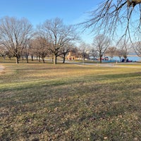 Photo taken at South Shore Park by Eizabeth R. on 12/20/2023