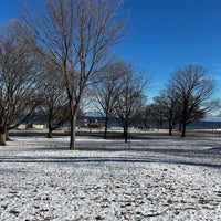 Photo taken at South Shore Park by Eizabeth R. on 11/28/2023