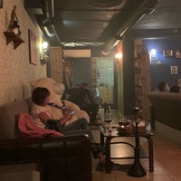 รูปภาพถ่ายที่ Castle - lounge bar โดย AnnaMartynova เมื่อ 8/3/2019