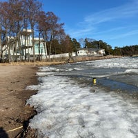 Photo taken at Toppelundin uimaranta by sampo k. on 4/4/2021