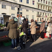 Foto tirada no(a) Karmelitermarkt por Oana R. em 12/2/2017