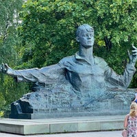 Photo taken at Памятник С. А. Есенину by Alexey N. on 8/6/2022